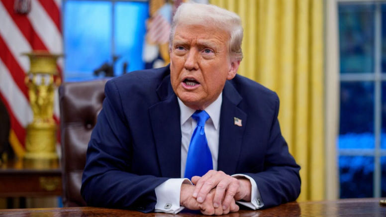 ट्रंप का वेनेज़ुएला के हवाई क्षेत्र को पूरी तरह बंद करने का आदेश, बढ़ते तनाव के बीच फैसला ट्रंप का वेनेज़ुएला के हवाई क्षेत्र को पूरी तरह बंद करने का आदेश, बढ़ते तनाव के बीच फैसला