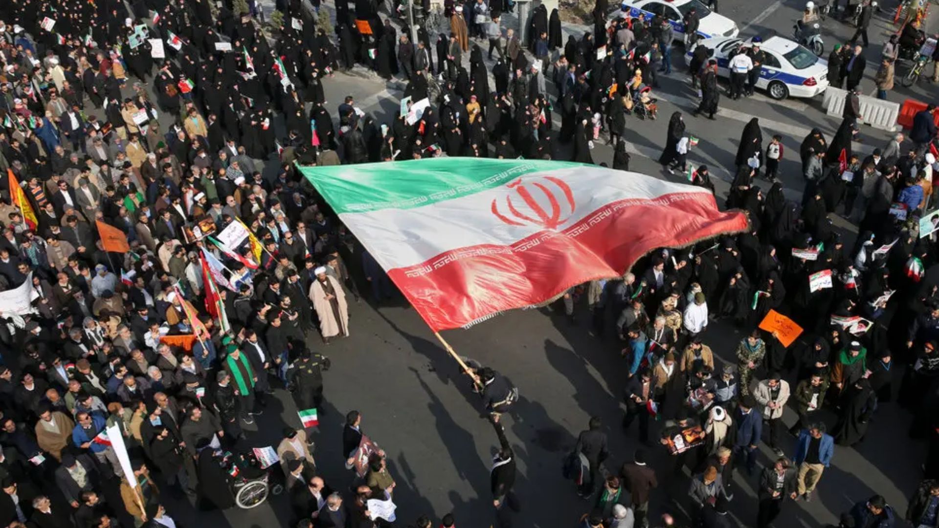 म्यूनिख में ईरान के खिलाफ लगभग 2,50,000 लोग प्रर्दशन में जुटे