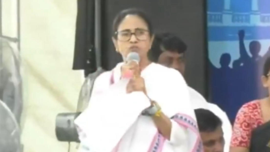 ममता ने खान-पान की स्वतंत्रता का मुद्दा उठाया, पुरुलिया रैली में बीजेपी पर निशाना