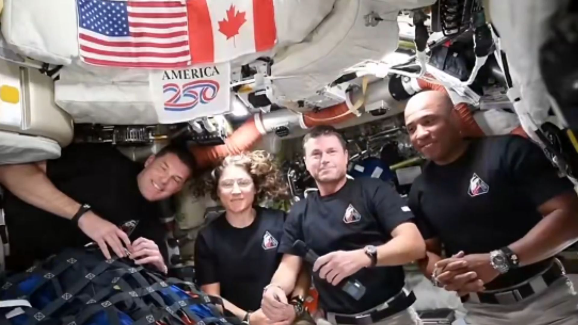 आर्टेमिस II दल ने 50 साल पुराना सबसे दूर मानव अंतरिक्ष उड़ान का रिकॉर्ड तोड़ा