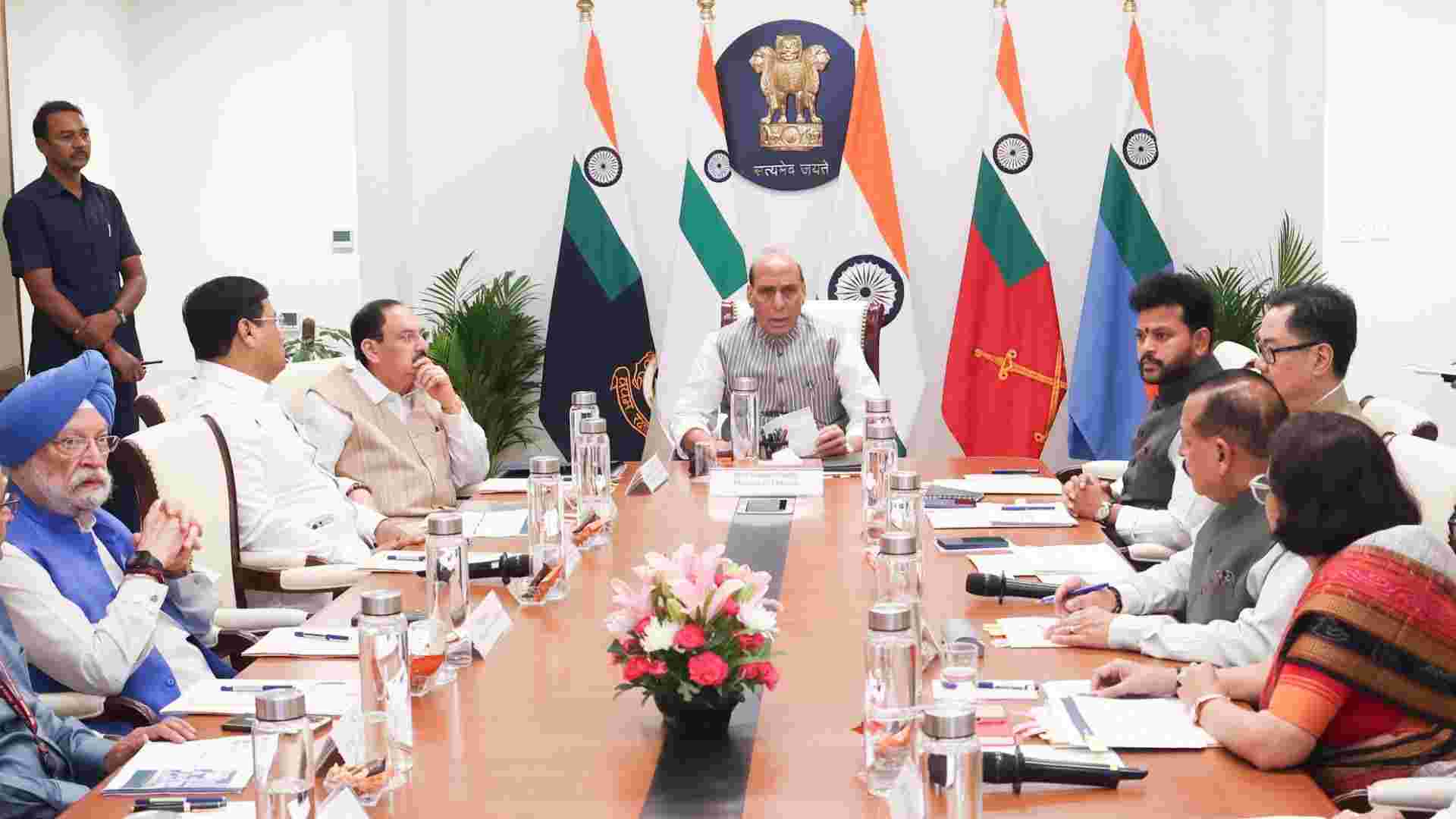 IGoM बैठक के बाद केंद्र ने कहा कि पश्चिम एशिया संकट से निपटने के लिए भारत पूरी तरह तैयार