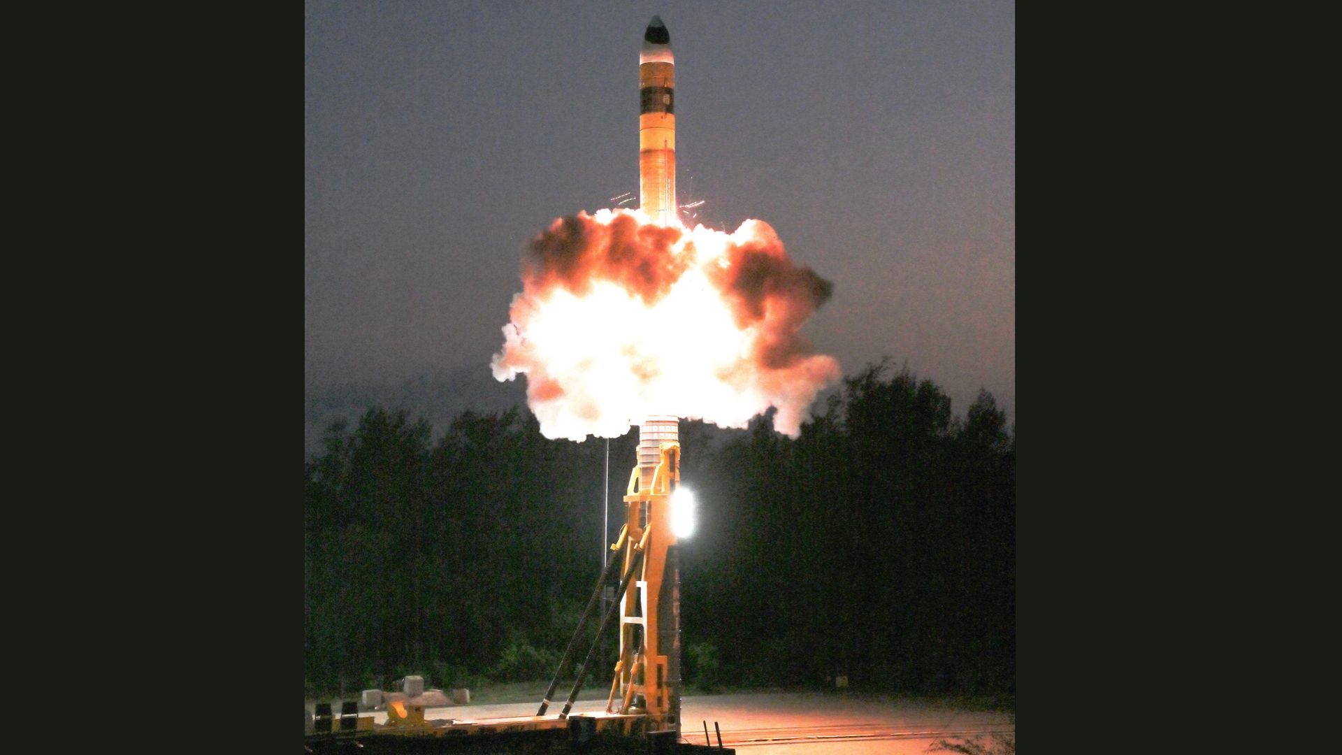 भारत ने MIRV क्षमता से लैस उन्नत अग्नि मिसाइल का सफल परीक्षण किया