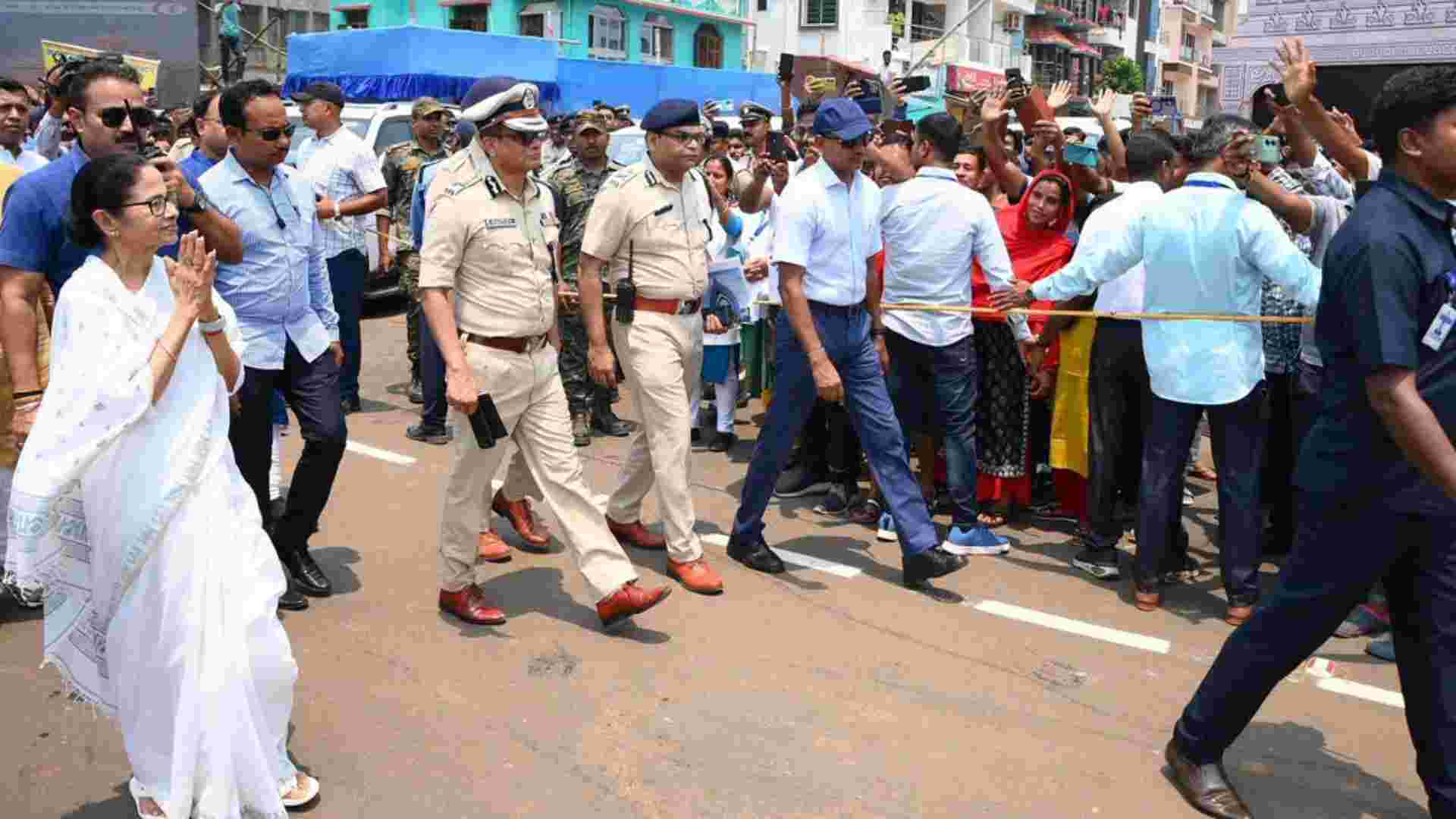बंगाल में सत्ता परिवर्तन: ममता और अभिषेक के आवासों पर सुरक्षा घटी