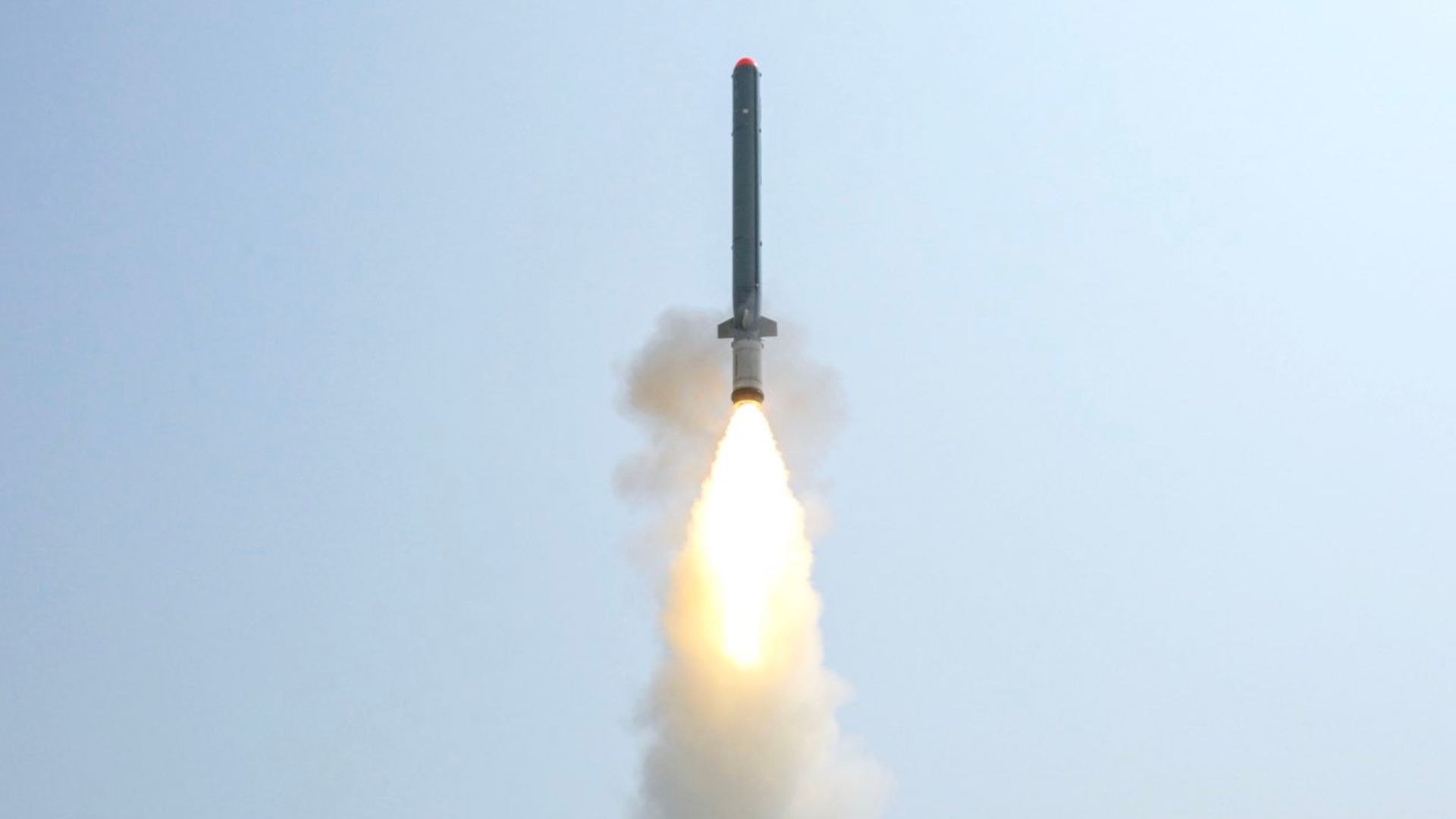 DRDO ने 1000 किमी मारक क्षमता वाली स्वदेशी लंबी दूरी की क्रूज़ मिसाइल का सफल परीक्षण किया