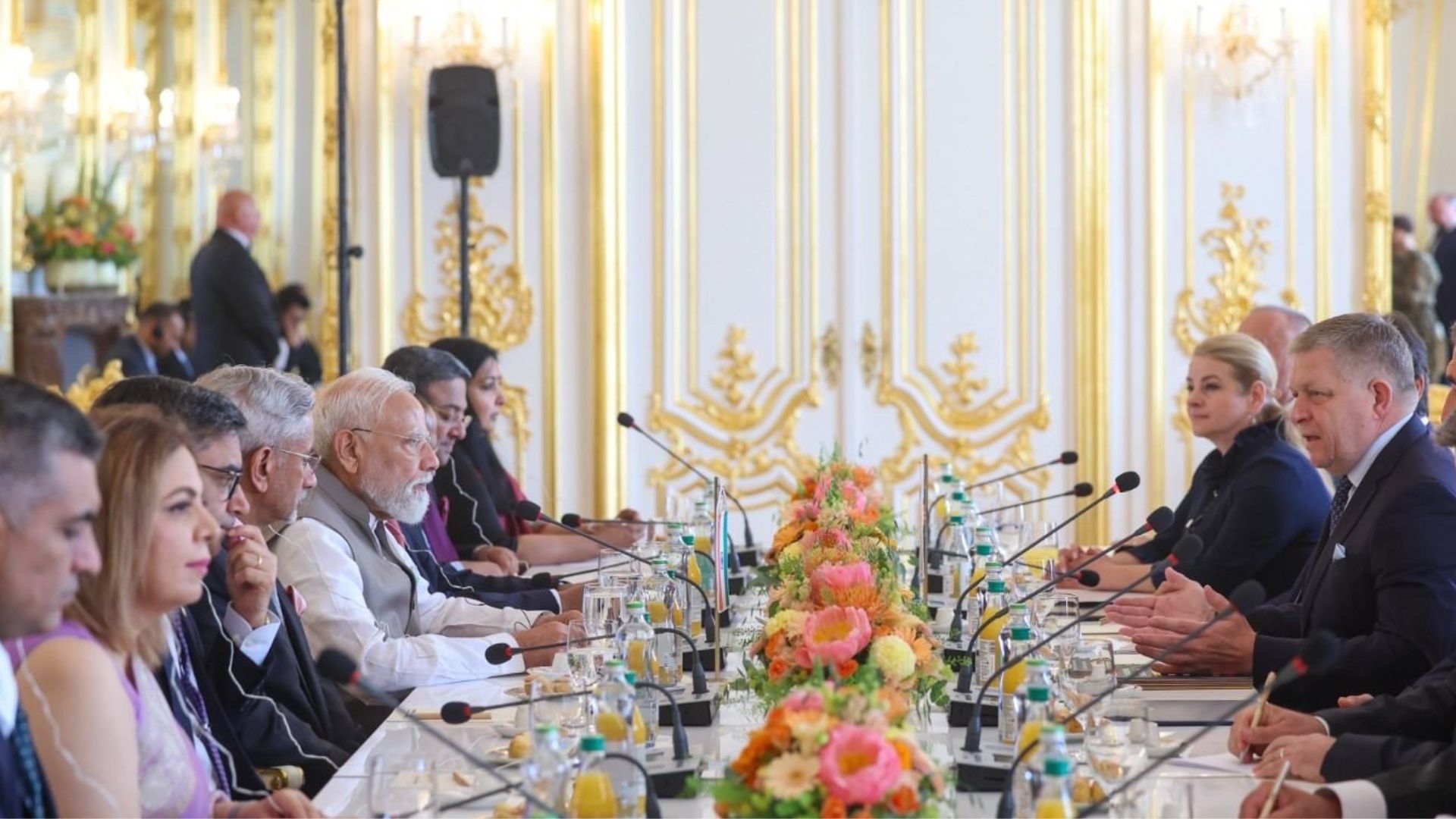 भारत-स्लोवाकिया संबंधों ने व्यापक साझेदारी के साथ नए चरण में प्रवेश किया, एआई, रक्षा और अनुसंधान सहित 11 समझौतों पर हस्ताक्षर