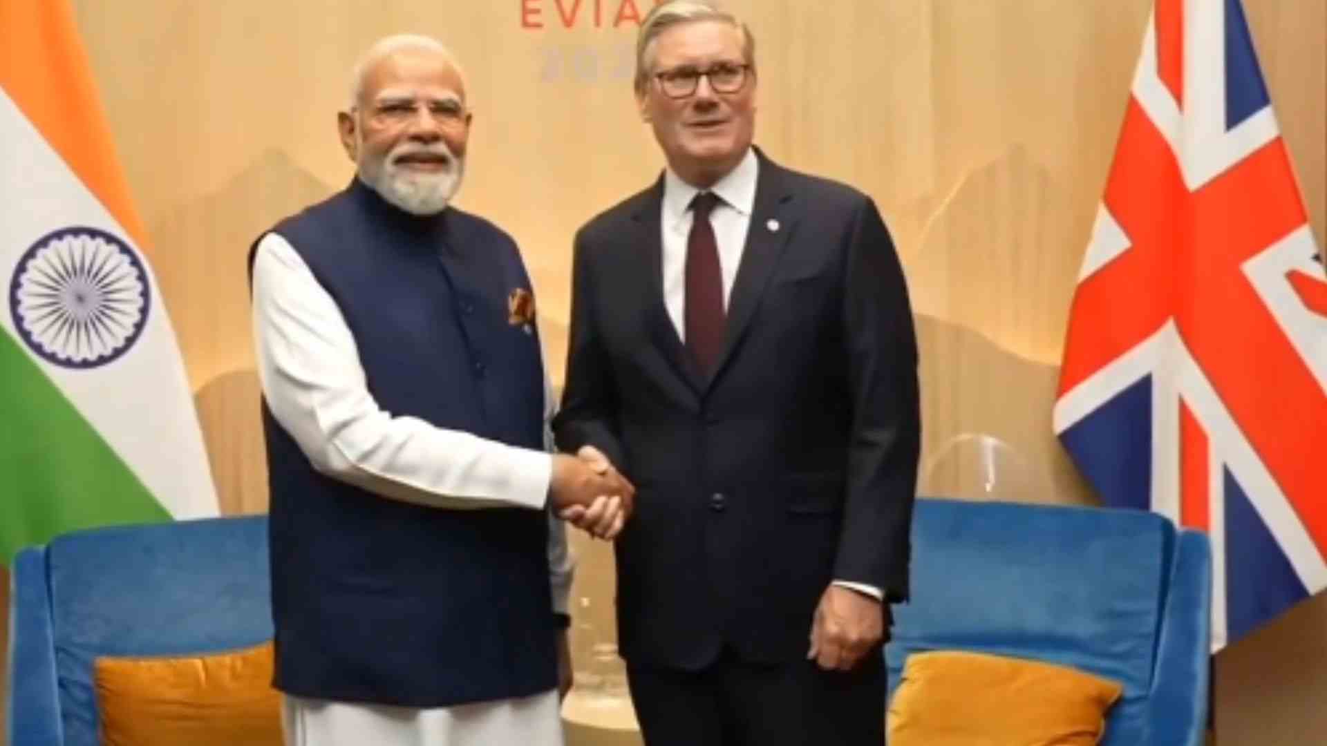 G7 शिखर सम्मेलन में मोदी और स्टारमर ने भारत-ब्रिटेन संबंधों को मजबूत करने पर जोर दिया