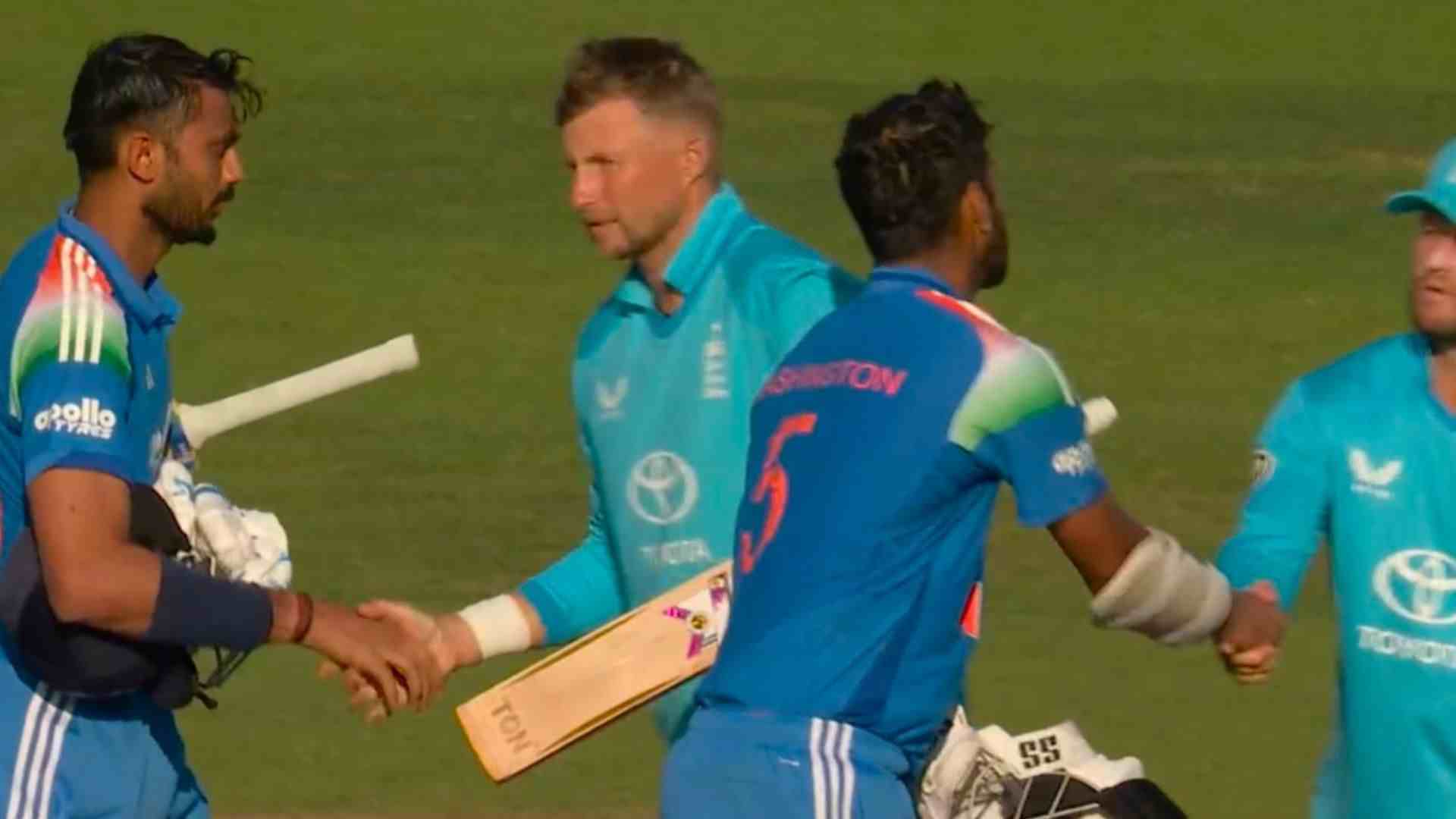 पहले वनडे में भारत ने इंग्लैंड को छह विकेट से हराकर सीरीज में 1-0 की बढ़त बनाई